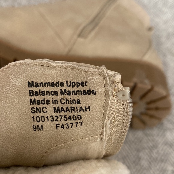 Style & Co Maariah Lace-up Lug Sole Booties - Picture 5 of 6